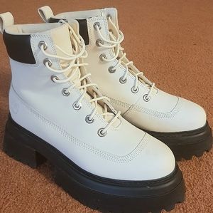 Timberland boots, size 8, white